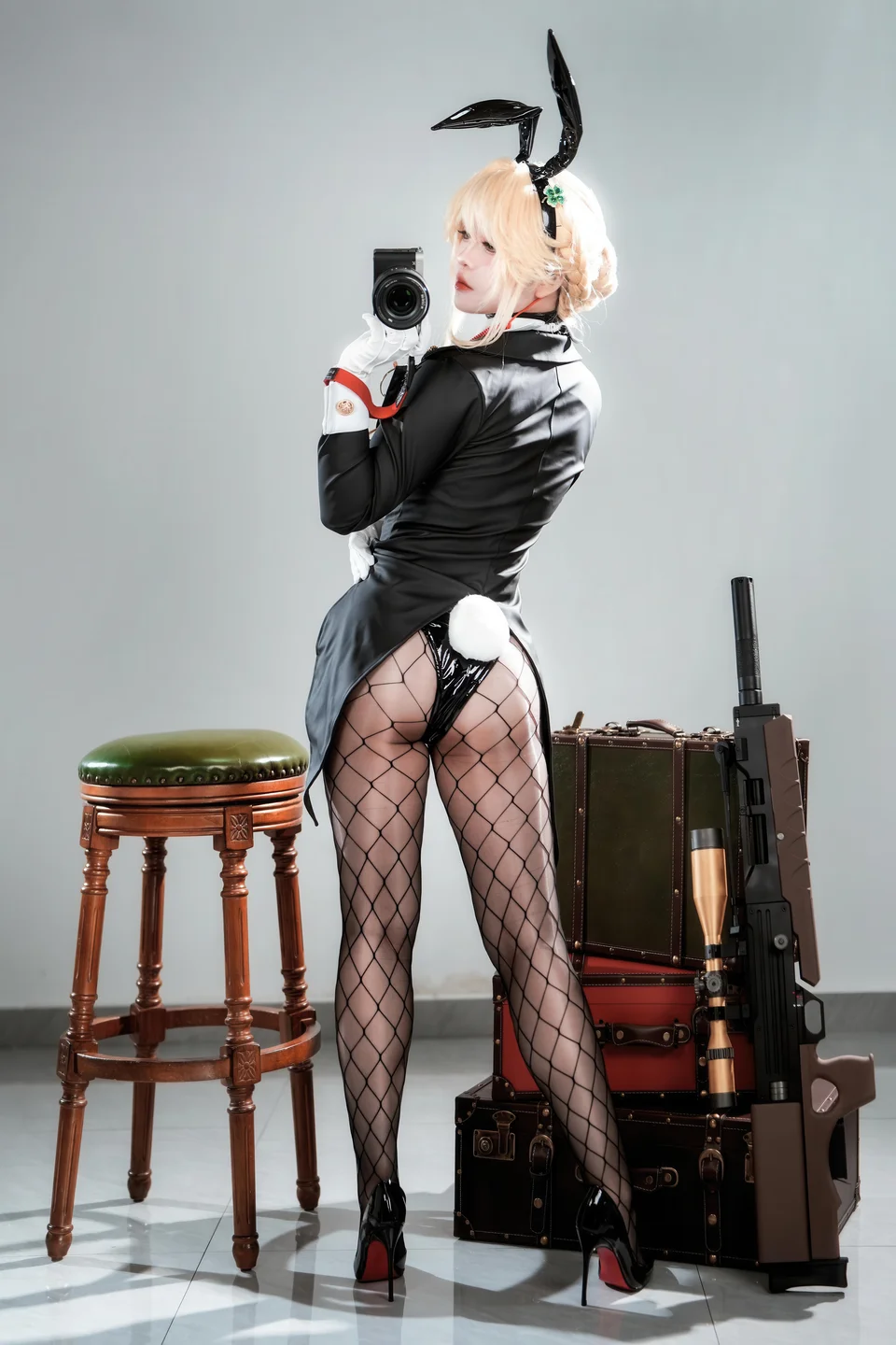 半半子_No095_Nikke：胜利女神_爱德兔女郎_愛德ェントバニー_62P,1V_436MB tg@simisebaisi 【丝足阁】045.webp